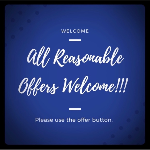 Estée Lauder Limited Edition Lip Gloss in RUBY RED ~ New! - Picture 5 of 6